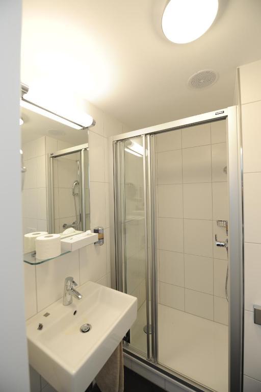 Hotel Freihof Swiss Lodge Unterägeri Chambre photo