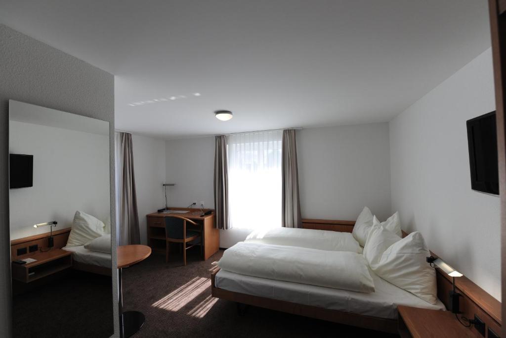 Hotel Freihof Swiss Lodge Unterägeri Chambre photo